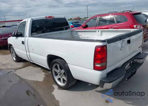 1999 GMC Sierra 1500 Sl z USA, uszkodzony, nr VIN 1GTEC14V2XE554419